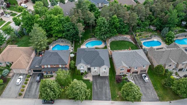 32 Grouse Glen, House detached with 3 bedrooms, 3 bathrooms and 6 parking in Barrie ON | Image 35