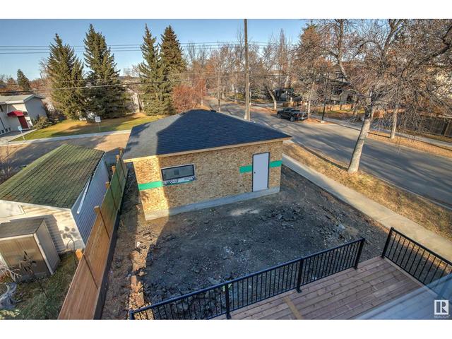 14702 103 Av Nw, House detached with 3 bedrooms, 2 bathrooms and 2 parking in Edmonton AB | Image 34