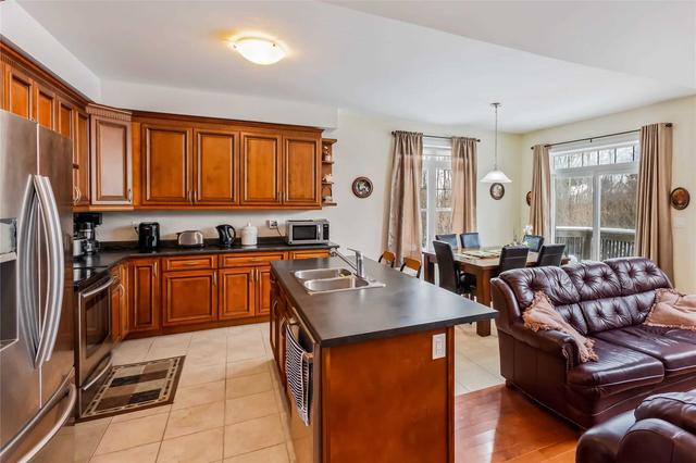 30 Rosedale Tr, House detached with 2 bedrooms, 3 bathrooms and 6 parking in Kawartha Lakes ON | Image 35