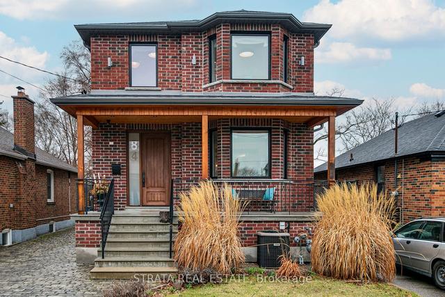 84 Ellins Ave, House detached with 3 bedrooms, 3 bathrooms and 6 parking in Toronto ON | Image 1