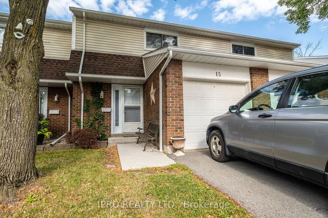 15 - 286 Cushman Rd, Townhouse with 3 bedrooms, 2 bathrooms and 2 parking in St. Catharines ON | Image 1