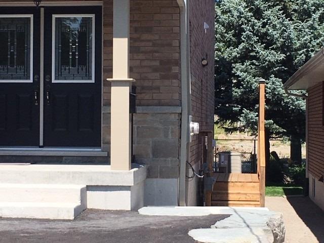 1002 Yonge St, House semidetached with 3 bedrooms, 4 bathrooms and 5 parking in Midland ON | Image 12