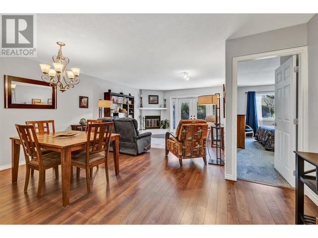 122 - 1765 Leckie Road, House attached with 3 bedrooms, 3 bathrooms and null parking in Kelowna BC | Image 19