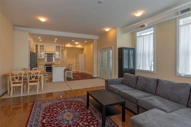 181 Sydenham St, Home with 2 bedrooms, 3 bathrooms and 0 parking in Kingston ON | Image 9