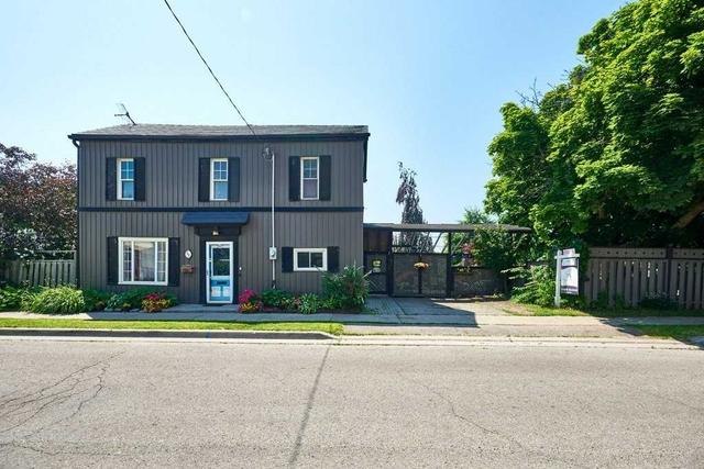 33 Erie St, House detached with 3 bedrooms, 2 bathrooms and 2 parking in Oshawa ON | Image 23