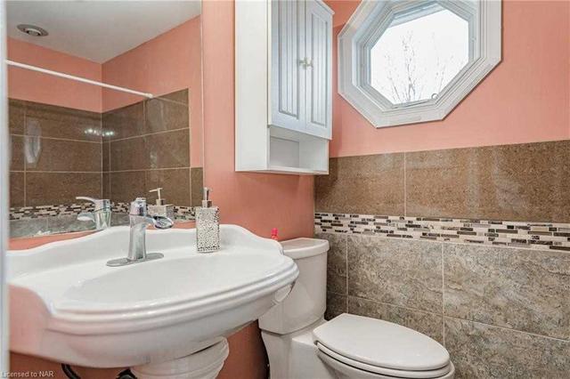 98 Westgate Park Dr, House detached with 4 bedrooms, 4 bathrooms and 4 parking in St. Catharines ON | Image 19