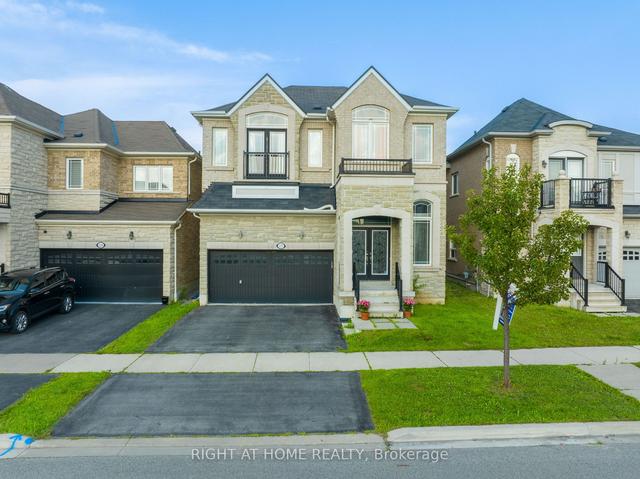 17 Arfield Ave, House detached with 5 bedrooms, 3 bathrooms and 4 parking in Ajax ON | Image 1