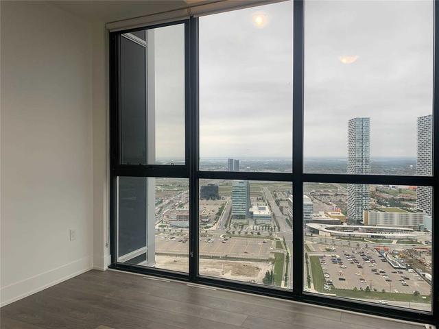 3707 - 2916 Highway 7 Rd, Condo with 2 bedrooms, 2 bathrooms and 1 parking in Vaughan ON | Image 8