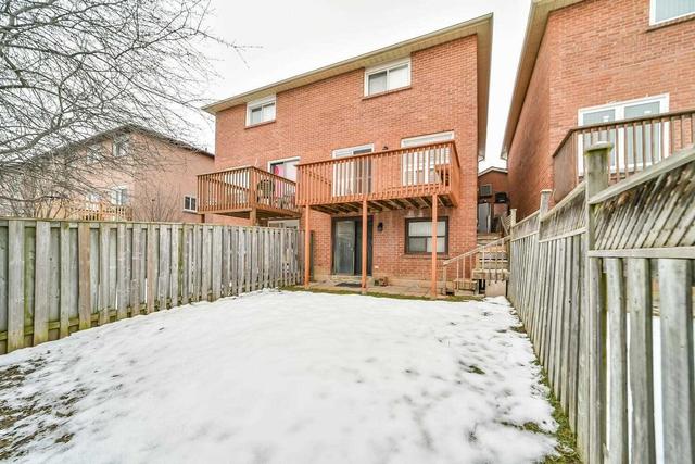 99 Woodsend Run Rd, House attached with 3 bedrooms, 4 bathrooms and 3 parking in Brampton ON | Image 26