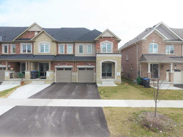 172 Golden Springs Dr, House attached with 4 bedrooms, 4 bathrooms and 2 parking in Brampton ON | Image 1