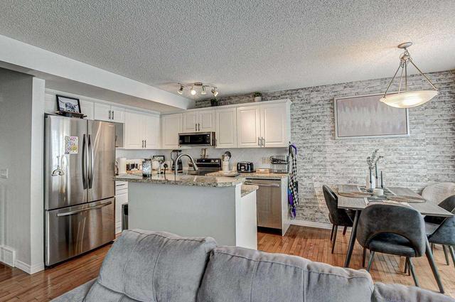 22 Cimarron Grove Rise, House detached with 3 bedrooms, 2 bathrooms and 2 parking in Okotoks AB | Image 14