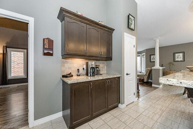 56 Bowen Drive, House detached with 3 bedrooms, 2 bathrooms and null parking in Guelph ON | Image 7
