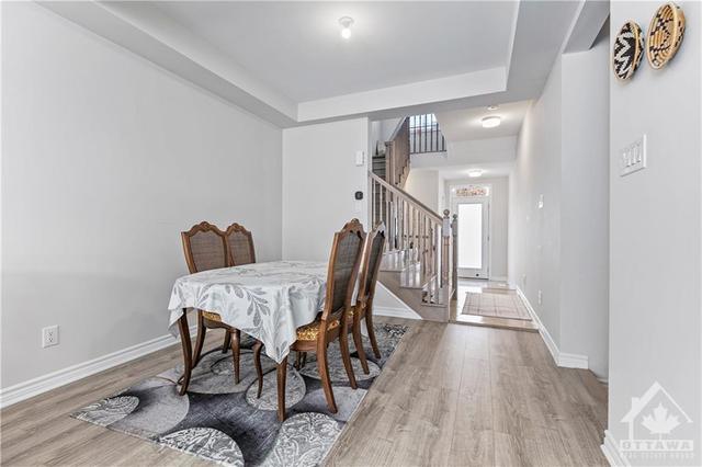 43 Caspian Row, Townhouse with 3 bedrooms, 3 bathrooms and 2 parking in Ottawa ON | Image 11