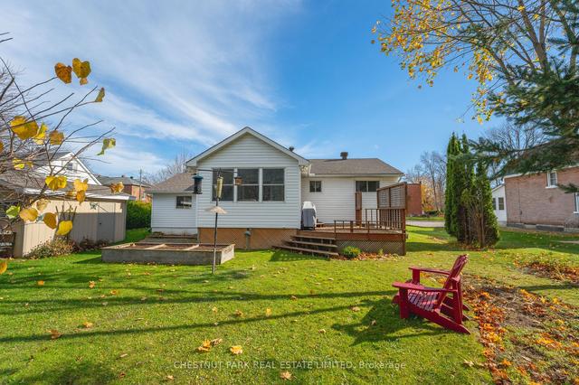 2020 5th Ave W, House detached with 3 bedrooms, 2 bathrooms and 3 parking in Owen Sound ON | Image 27
