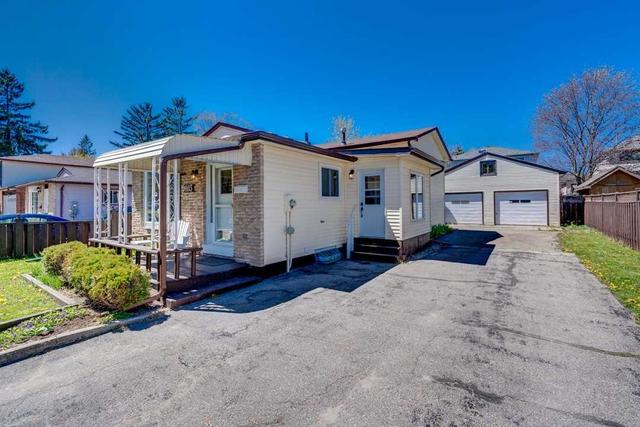 103 Janice Dr, House detached with 2 bedrooms, 3 bathrooms and 9 parking in Barrie ON | Image 12
