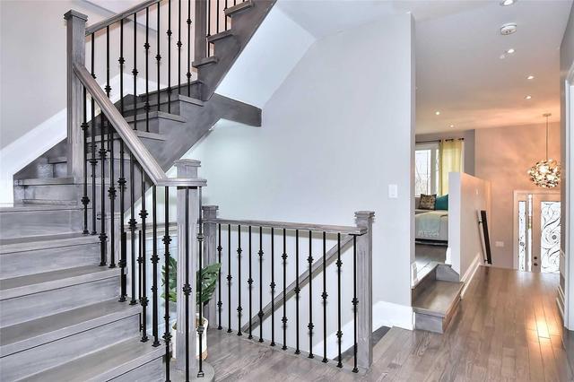 123 Harding Blvd, House detached with 4 bedrooms, 4 bathrooms and 2 parking in Toronto ON | Image 15