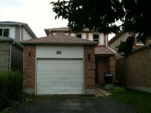 86 Maresfield Dr, House detached with 3 bedrooms, 2 bathrooms and 2 parking in Toronto ON | Image 1