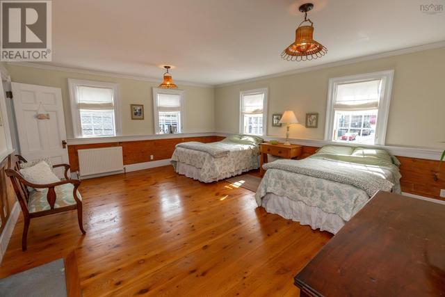 137 Pelham Street, House detached with 2 bedrooms, 3 bathrooms and null parking in Lunenburg NS | Image 32
