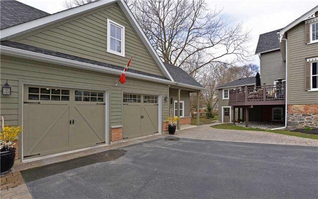 38 Main St S, House detached with 4 bedrooms, 4 bathrooms and 6 parking in Uxbridge ON | Image 2