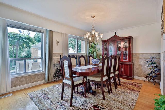 79 Watney Cres, House semidetached with 4 bedrooms, 3 bathrooms and 5 parking in Toronto ON | Image 31