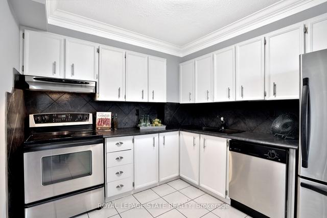 1006 - 301 Frances Ave, Condo with 1 bedrooms, 1 bathrooms and 1 parking in Hamilton ON | Image 4