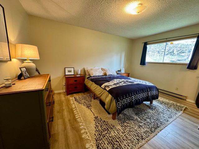 906 Innes Street, House detached with 5 bedrooms, 3 bathrooms and null parking in Nelson BC | Image 33