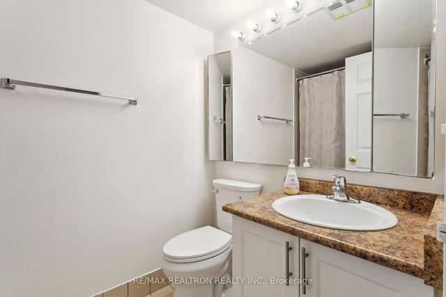 207 - 325 Webb Dr, Condo with 2 bedrooms, 2 bathrooms and 1 parking in Mississauga ON | Image 16