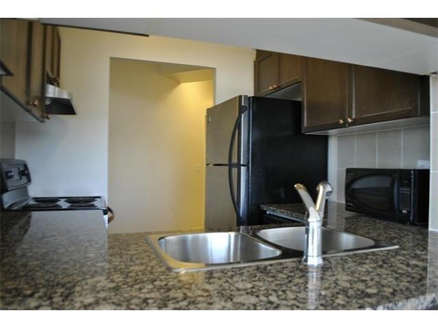 1003 - 2391 Central Park Dr, Condo with 2 bedrooms, 2 bathrooms and 1 parking in Oakville ON | Image 9