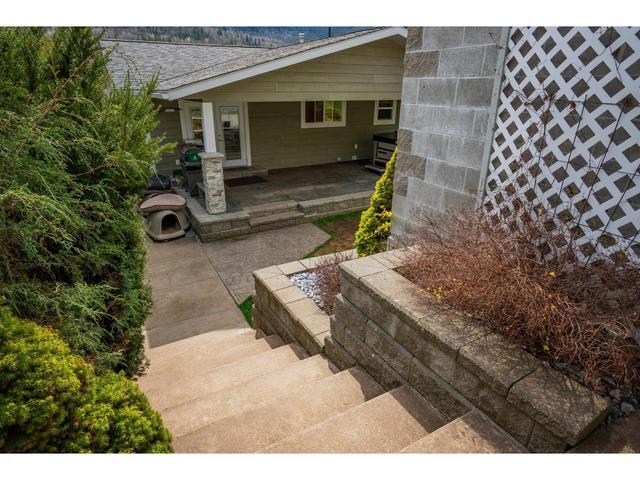 1222 Fox Road, House detached with 3 bedrooms, 2 bathrooms and null parking in Kootenay Boundary A BC | Image 44