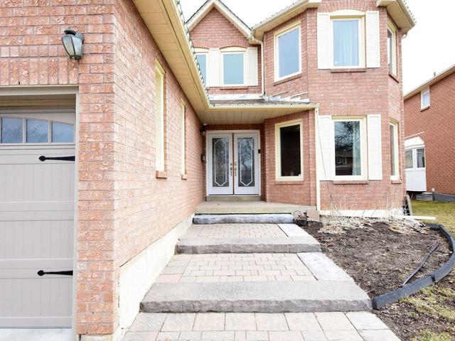 93 Flowertown Ave, House detached with 5 bedrooms, 4 bathrooms and 4 parking in Brampton ON | Image 12