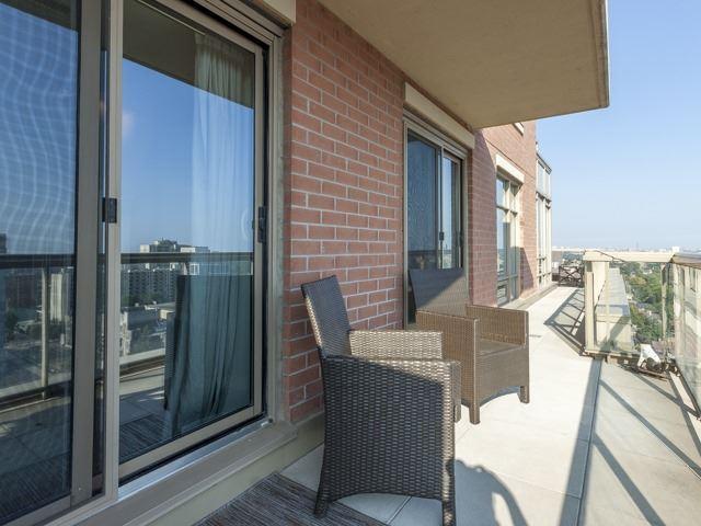 Uph04 - 900 Mount Pleasant Rd, Condo with 2 bedrooms, 3 bathrooms and 2 parking in Toronto ON | Image 10