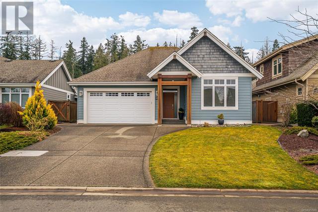 770 West Ridge Way, House detached with 3 bedrooms, 2 bathrooms and 4 parking in Qualicum Beach BC | Image 1