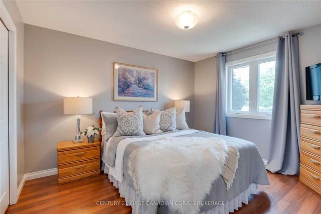 690 Railton Ave, House detached with 2 bedrooms, 2 bathrooms and 2 parking in London ON | Image 8