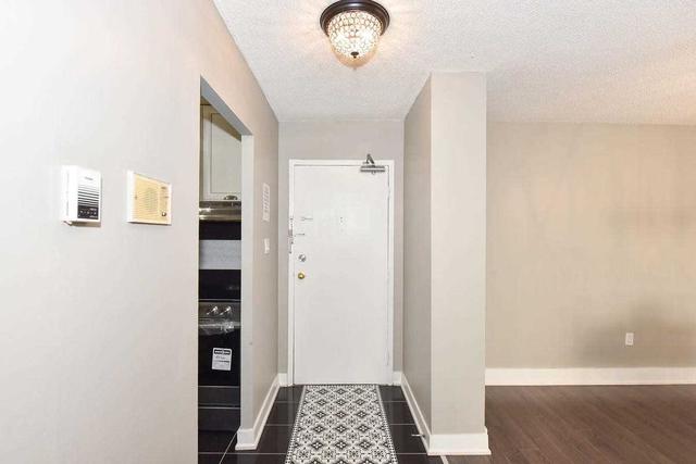 316 - 390 Dixon Rd, Condo with 2 bedrooms, 1 bathrooms and 1 parking in Toronto ON | Image 28