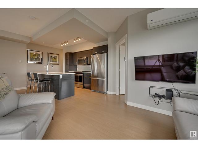 2204 - 10410 102 Av Nw, Condo with 2 bedrooms, 2 bathrooms and 1 parking in Edmonton AB | Image 8