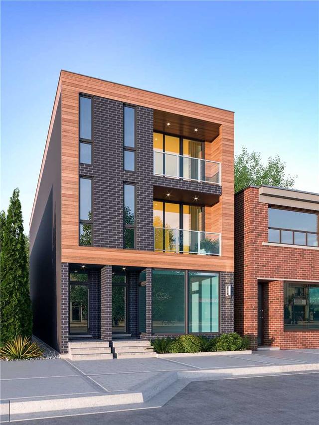 712 The Queensway, House detached with 1 bedrooms, 1 bathrooms and 4 parking in Toronto ON | Image 2