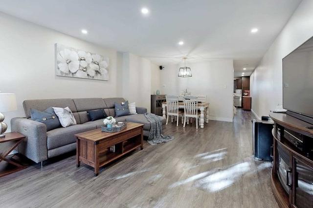 301 Parliament St, House semidetached with 3 bedrooms, 3 bathrooms and 2 parking in Toronto ON | Image 34
