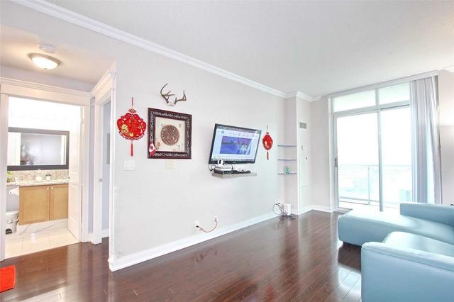 1507 - 70 Absolute Ave, Condo with 1 bedrooms, 1 bathrooms and 1 parking in Mississauga ON | Image 2