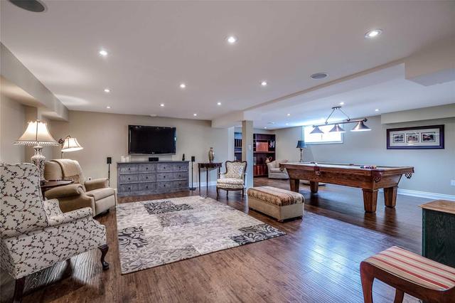 127 Mississaga St, House detached with 3 bedrooms, 4 bathrooms and 4 parking in Oakville ON | Image 15