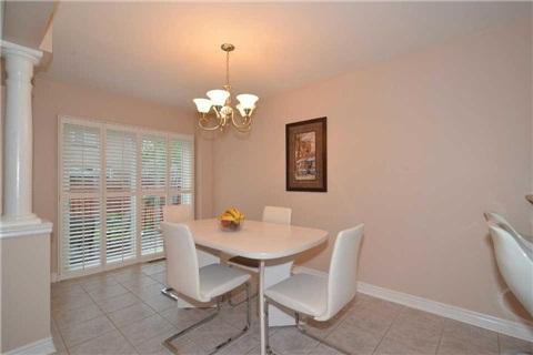 65 Macbride Cres, House detached with 3 bedrooms, 3 bathrooms and 3 parking in Vaughan ON | Image 5