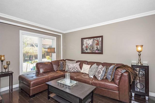 41 - 318 Laurier Ave, Townhouse with 3 bedrooms, 2 bathrooms and 3 parking in Milton ON | Image 2