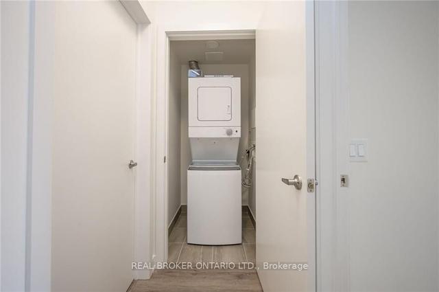 507 - 320 Plains Rd E, Condo with 1 bedrooms, 1 bathrooms and 1 parking in Burlington ON | Image 3