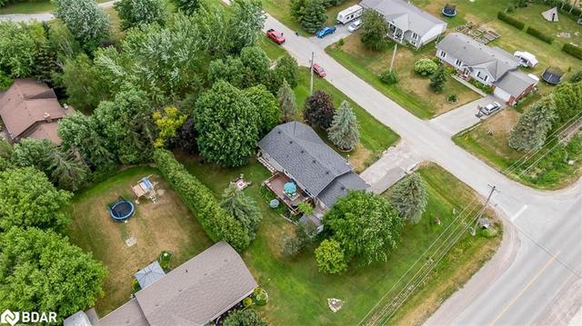 1 English Rd Road, House detached with 5 bedrooms, 2 bathrooms and 5 parking in Kawartha Lakes ON | Image 46