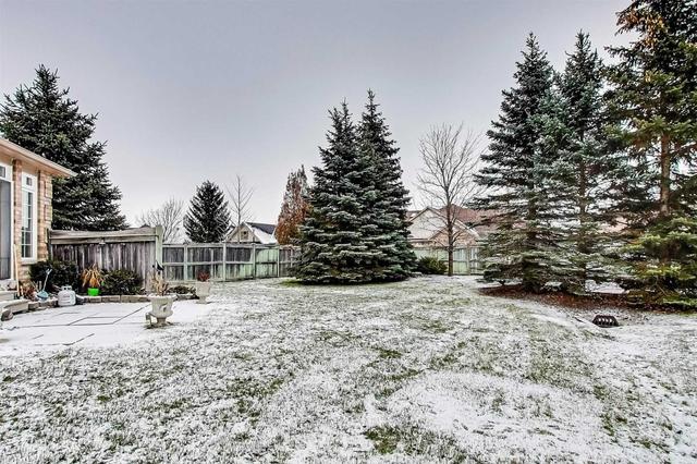 403 Morley Cook Cres, Condo with 2 bedrooms, 3 bathrooms and 4 parking in Newmarket ON | Image 16