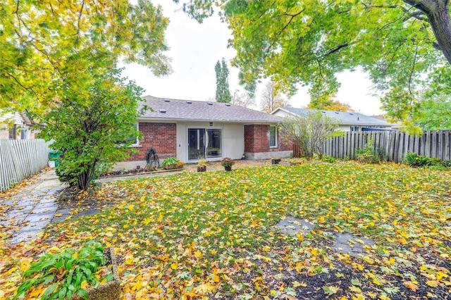 31 Burgby Ave, House detached with 3 bedrooms, 2 bathrooms and 5 parking in Brampton ON | Image 19