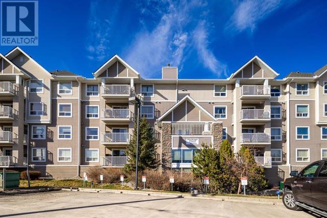 408, - 128 Centre Avenue, Condo with 2 bedrooms, 2 bathrooms and 1 parking in Cochrane AB | Image 1