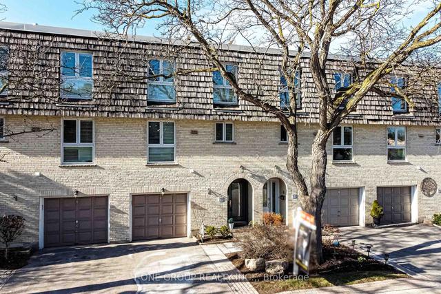 79 Scenic Mill Way, Townhouse with 3 bedrooms, 4 bathrooms and 2 parking in Toronto ON | Image 12
