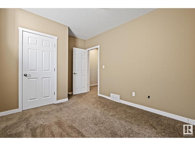 9510 102 Av, House detached with 6 bedrooms, 3 bathrooms and null parking in Morinville AB | Image 34