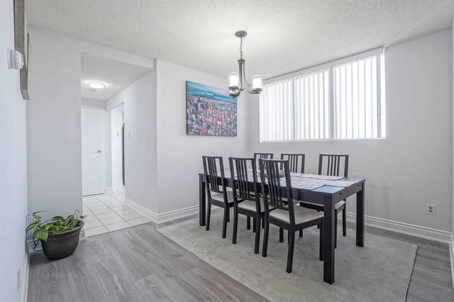 2201 - 3700 Kaneff Cres, Condo with 2 bedrooms, 2 bathrooms and 1 parking in Mississauga ON | Image 24