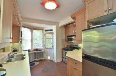 7 Otter Cres, House detached with 4 bedrooms, 3 bathrooms and 2 parking in Toronto ON | Image 6